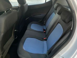Hyundai i 10 2016 1.2 YES! SILVER-thumb-14