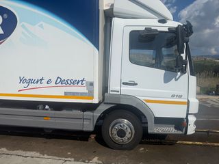Ψυγείο Mercedes-Benz 2006 Mercedes-Benz 2006 ATEGO 818-thumb-5