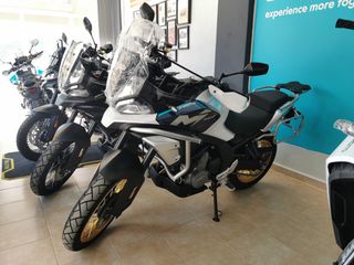 CFmoto 700 MT 2026 * ΕΤΟΙΜΟΠΑΡΑΔΟΤΟ * ΔΩΡΟ 3-ΒΑΛΙΤΣΟ *