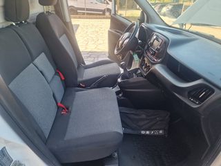 Φορτηγό Έως 7.5τ Fiat 2019 DOBLO CARGO 1,6 MULTIJET 105 HP-thumb-38