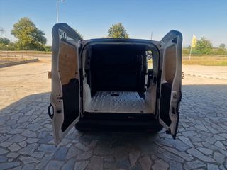 Φορτηγό Έως 7.5τ Fiat 2019 DOBLO CARGO 1,6 MULTIJET 105 HP-thumb-26