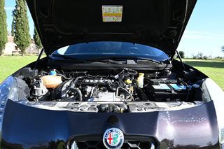 Alfa Romeo Giulietta 2016-thumb-26