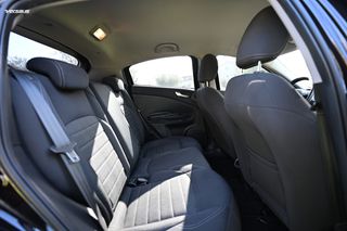 Alfa Romeo Giulietta 2016-thumb-20