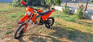 KTM 150 EXC 2022-thumb-15