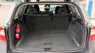 Volvo XC 70 2012-thumb-17