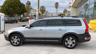 Volvo XC 70 2012-thumb-3