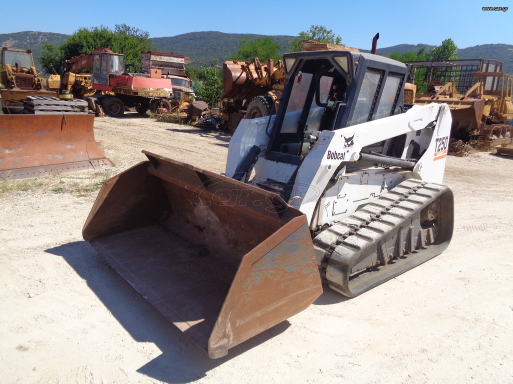 Φορτωτάκι Bobcat 2006 Τ250 TURBO