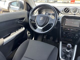 Suzuki Vitara 2015 4X4 1.6 DDiS Privilege-thumb-9