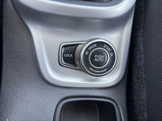Suzuki Vitara 2015 4X4 1.6 DDiS Privilege-thumb-20