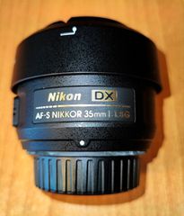 2 φακοί Nikon DX * 35mm * 10-20mm