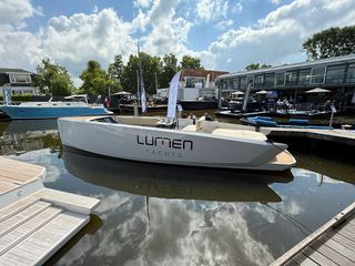 Ταχύπλοο 2024 LUMEN E10