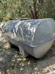 Δεξαμενές Πετρελαίου 2010