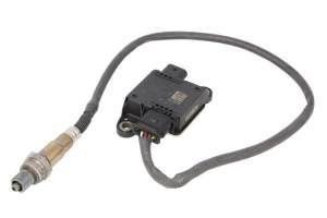 ΑΙΣΘΗΤΗΡΑΣ NOX BMW 2 (F22,F87,F23) 3 GRAN TURISMO (F34) X5 (F15,F85) X6 (F16,F86) 2013- ΚΩΔ:13 62 8 582 024