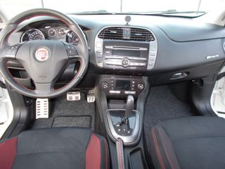 Fiat Bravo 2009 1.4 T-JET 16V SPORT PLUS-thumb-8