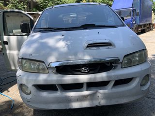 Hyundai 2003 H-1