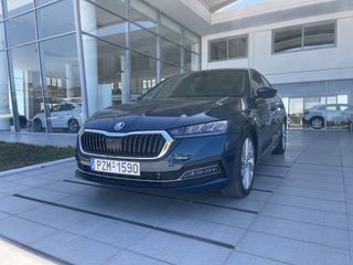 Skoda Octavia 2021 Υβριδικό Plug-In Βενζίνη