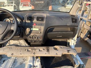 Kia Picanto ταμπλό 08-11-thumb-1