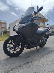 Honda Integra 700 2012-thumb-3