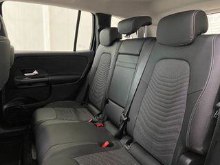Mercedes-Benz GLB 180 2025 Benzin 1.3 Auto 136 Hp-thumb-15