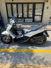 Piaggio Beverly 350 2013-thumb-3
