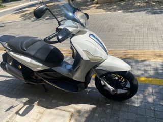 Piaggio Beverly 350 2013-thumb-6