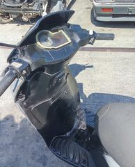 Aprilia SportCITY 200 2006-thumb-4