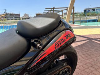 Suzuki GSXR 1300 Hayabusa 2008-thumb-43