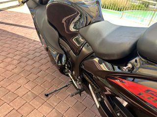 Suzuki GSXR 1300 Hayabusa 2008-thumb-25