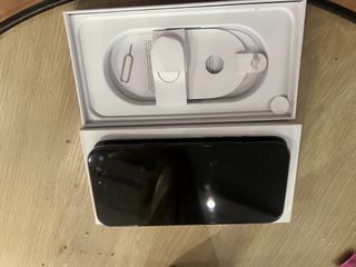 Πωλείται iPhone 16 προ ένα terabyte Δύο μήνες λειτουργία