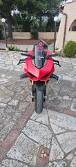 Ducati Panigale V4 S 2022-thumb-1
