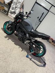 Yamaha MT-09 2022-thumb-17