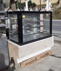 Ψυχόμενη Βιτρίνα 132x83x132εκ (615/645)