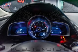 Mazda CX-3 2015 1.5 Skyactiv Exceed i-Activ AWD Automatic-thumb-27