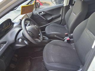 Peugeot 208 2019 1.5 BLUEHDI 100 ACTIVE PACK-thumb-4