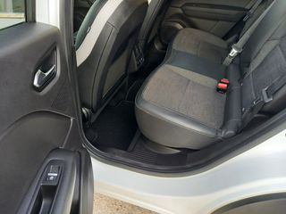 Renault Captur 2021 E-TECH PLUG-IN 160 INTENS-thumb-30