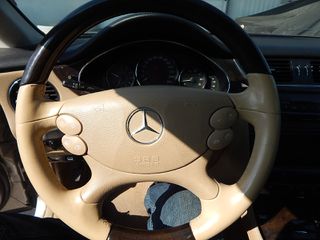 Mercedes-Benz CLS 500 2005-thumb-10