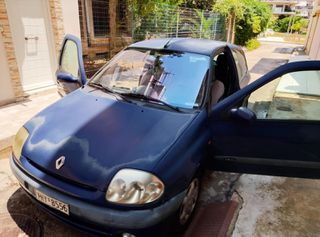 Renault Clio 2000 1.4 16V 98HP