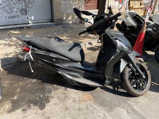 Piaggio Beverly 300 HPE 21-24' ΜΟΤΕΡ - ΕΓΚΕΦΑΛΟΣ ΗΛΕΚΤΡΙΚΑ ΠΛΑΣΤΙΚΑ ΓΙΑ ΑΝΤΑΛΛΑΚΤΙΚΑ ΚΟΜΜΑΤΙ ΚΟΜΜΑΤΙ