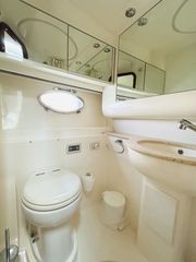 Pershing 2006 46-thumb-14