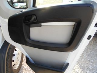 Ανατροπή Citroen 2013 jumper-thumb-6