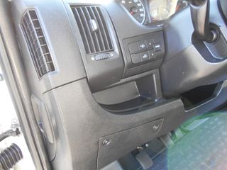 Ανατροπή Citroen 2013 jumper-thumb-8