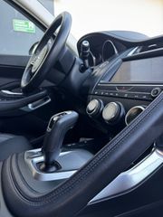 Jaguar E-Pace 2020 2.0D-thumb-23