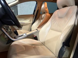 Volvo XC 60 2011 T6 AWD Summum-thumb-43