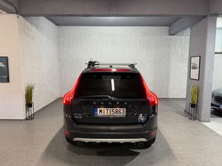 Volvo XC 60 2011 T6 AWD Summum-thumb-23