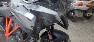 KTM 1290 Super Duke GT 2018-thumb-5