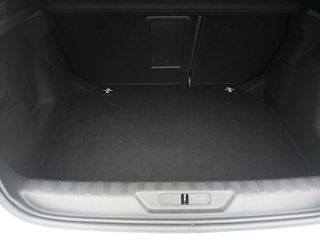Peugeot 308 2017 GT-LINE-thumb-53
