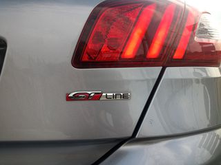 Peugeot 308 2017 GT-LINE-thumb-20