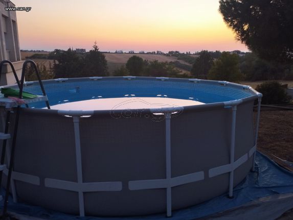 πωλειται μεταχειρισμενη πισινα INTEX  : 4,6m X 1,1m με 14 κυβικα χωριτικοτητα , με σκαλα και με πληρη παρελκομενα.