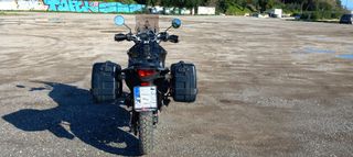 ΒΑΛΙΤΣΕΣ ΠΛΑΪΝΕΣ GIVI MONOKEY TRK33B 33L