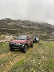 Toyota Hilux 2000 HILUX 4X4 TURBO DIESEL